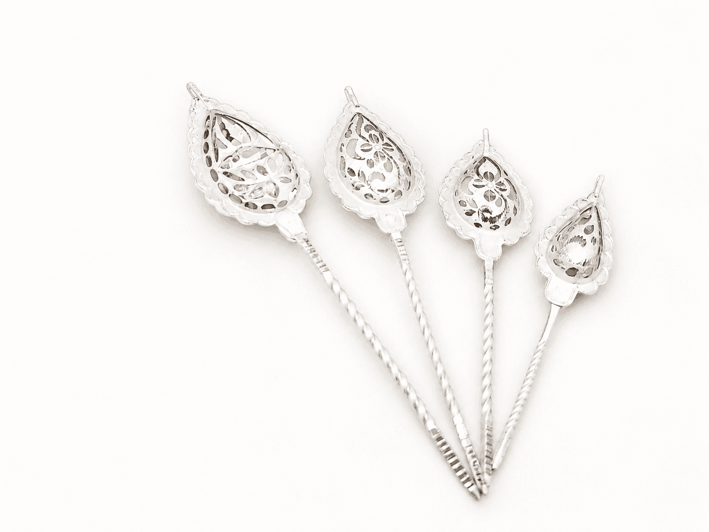 Gahenaz Silver 925 handmade antique traditional Kajallata/Kajrota/Kajaldani/Kajalpati/Kajal Box for newborn baby and wedding