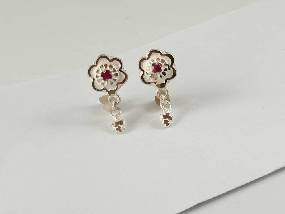 Small Earrings with hanging for Idol view 2