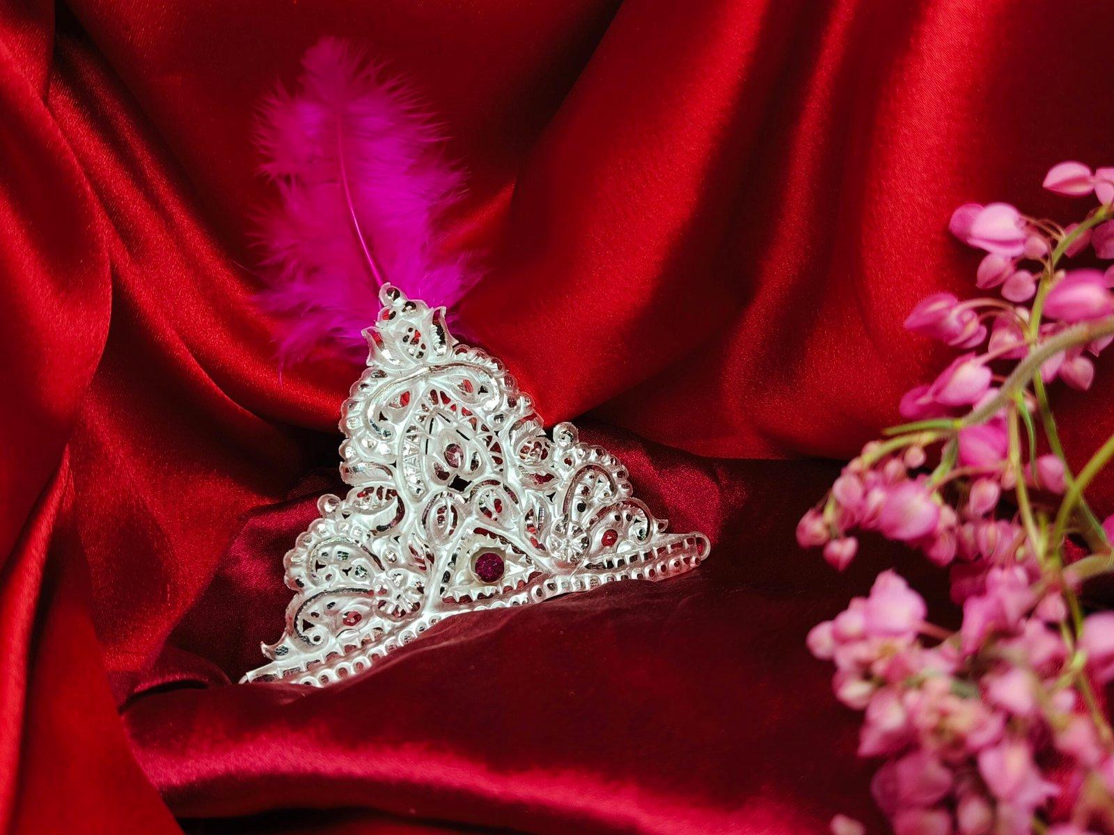 Gahenaz Silver 4-inch Traditional Silver Mukut/Crown for Deity/Idol / Dev-Devi/ Bride view 2
