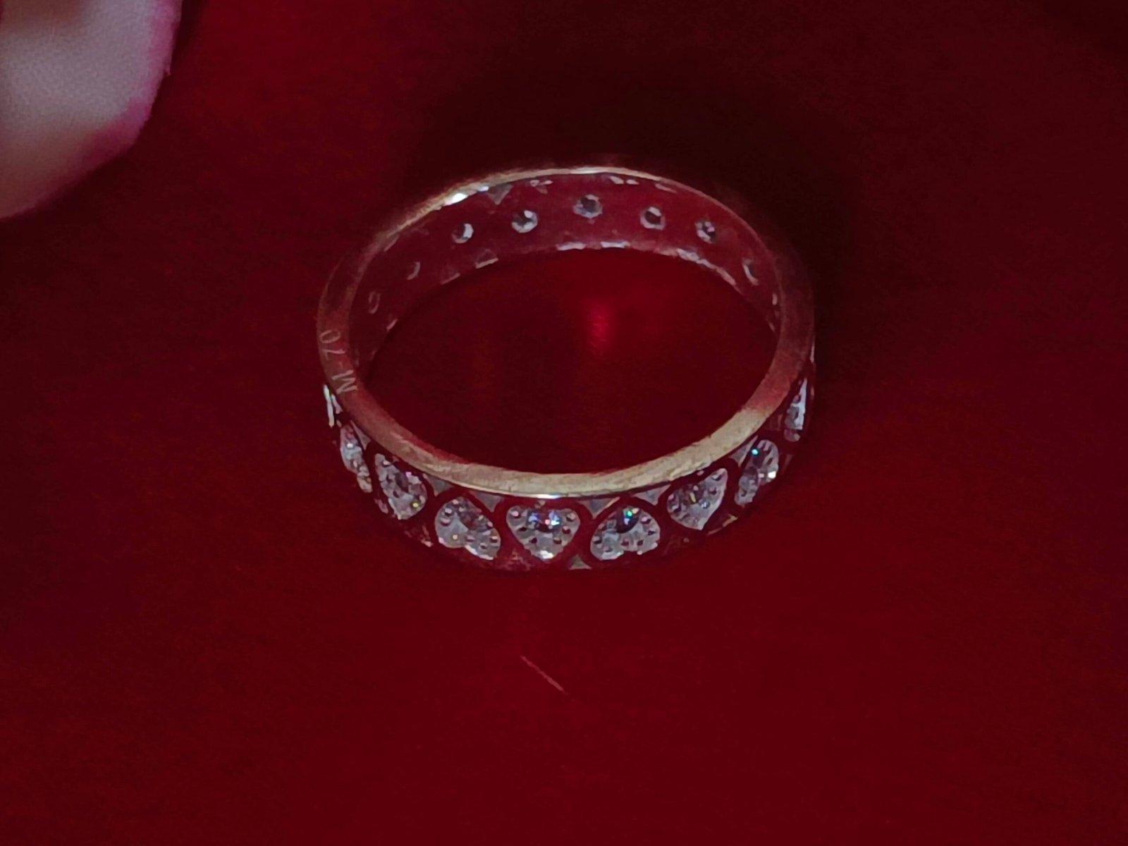 Heart Round Ring