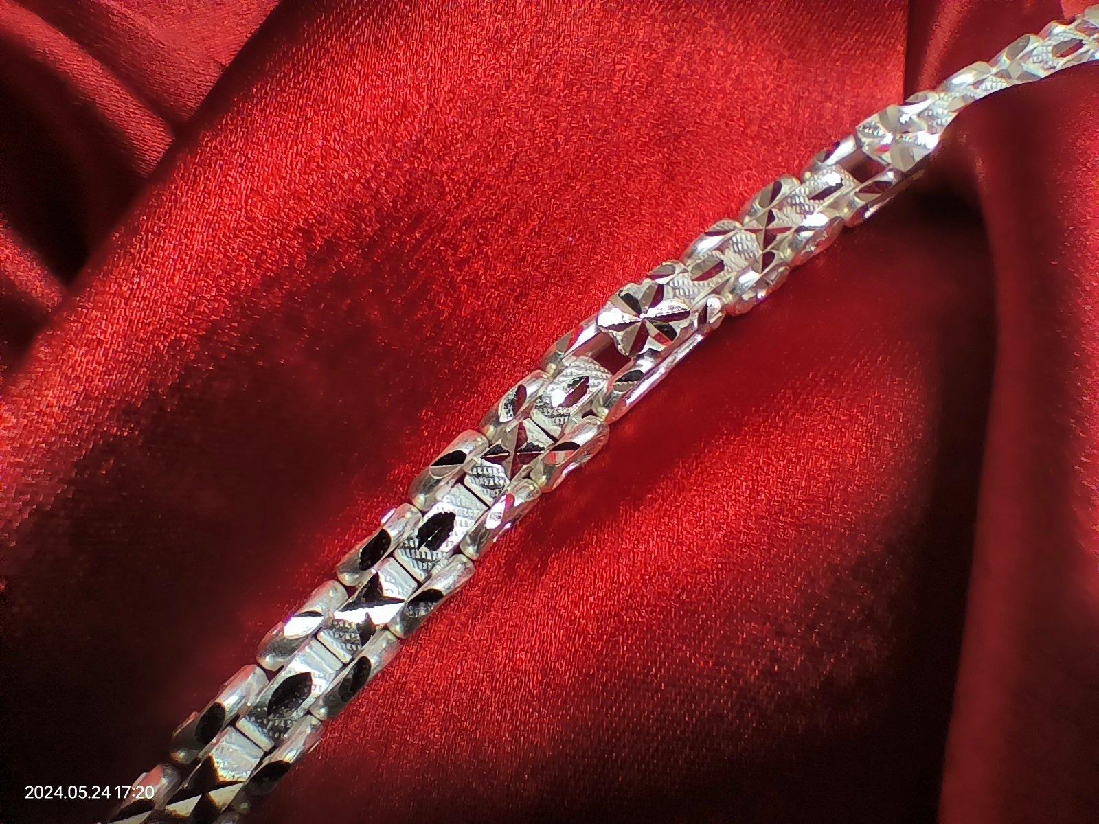 Mohan Bracelet