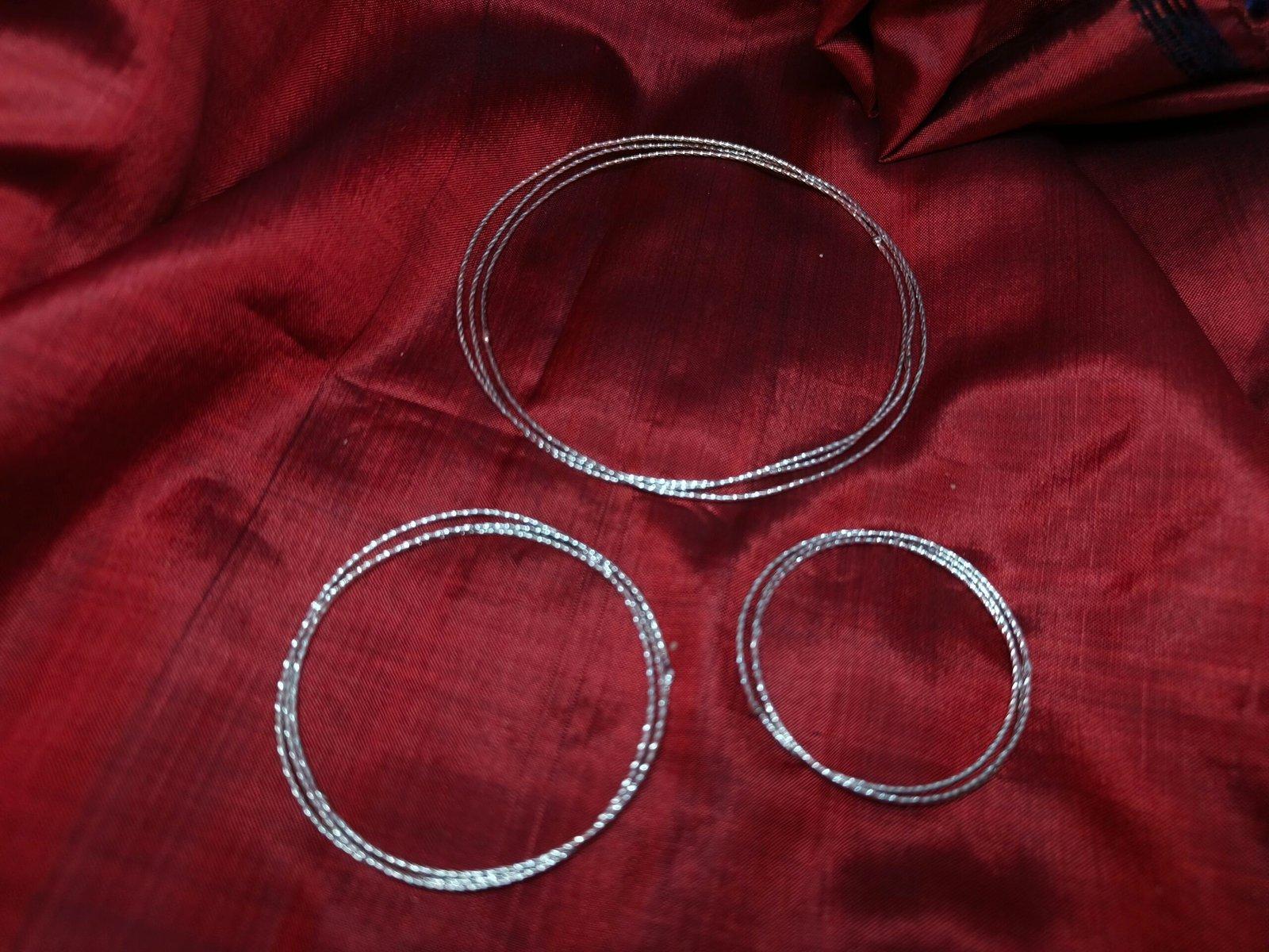 Silver Poite, Threads/Janeu/ janva /yadnyopavit