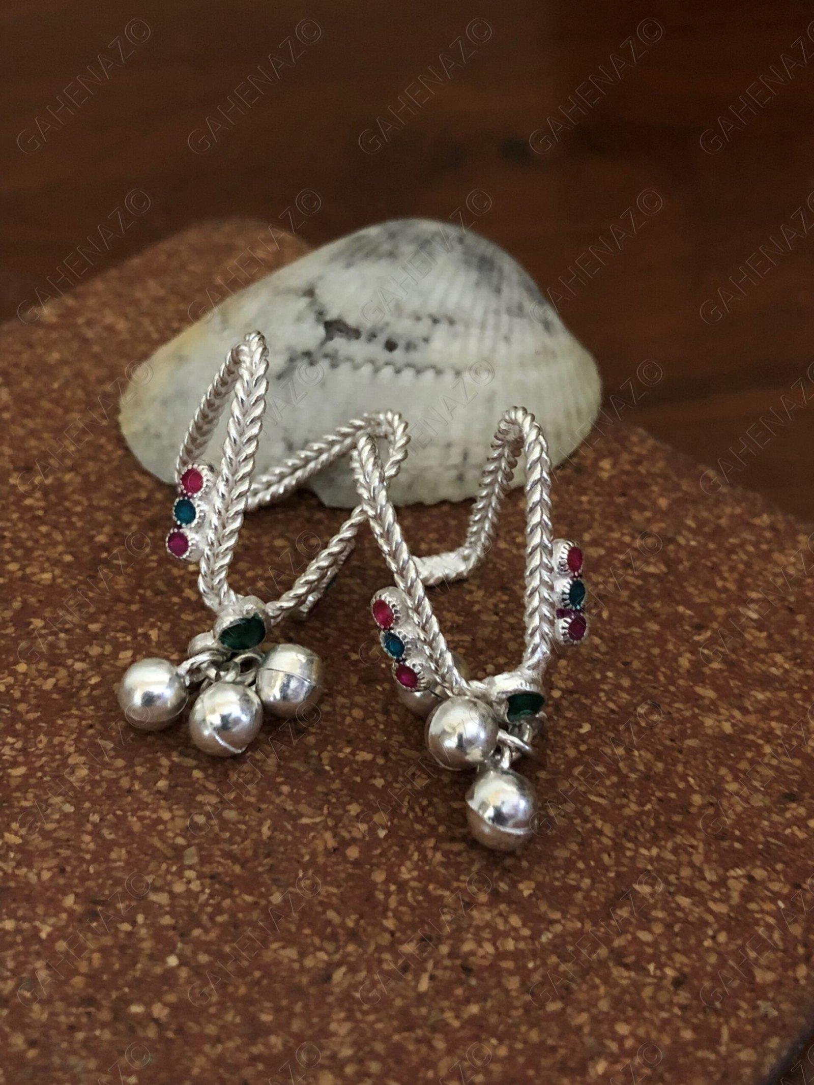 V Shape Toe Ring