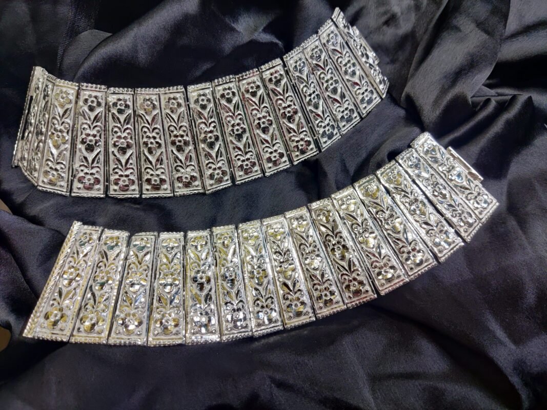 Mrinalini Mantasha - Gahenaz Silver: Tim...