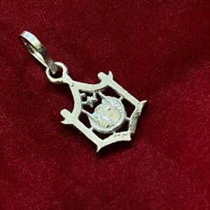 Alternative view of Islamic Pendant