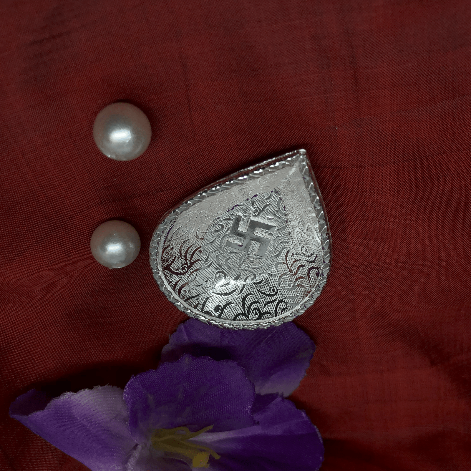Gahenaz Silver Diya/Pradip With Swastik