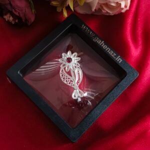 Alternative view of Mohini Saree Pin