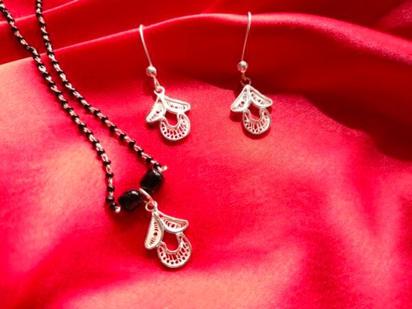 Bhadra Mangalsutra with Earring