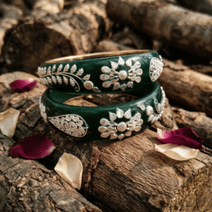 Alternative view of Gahenaz Silver Mayur Green Pola Bracelet 2.2