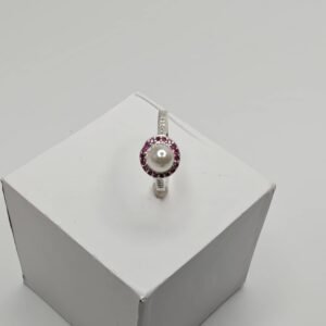 Alternative view of Pearl Finger Ring Pansy