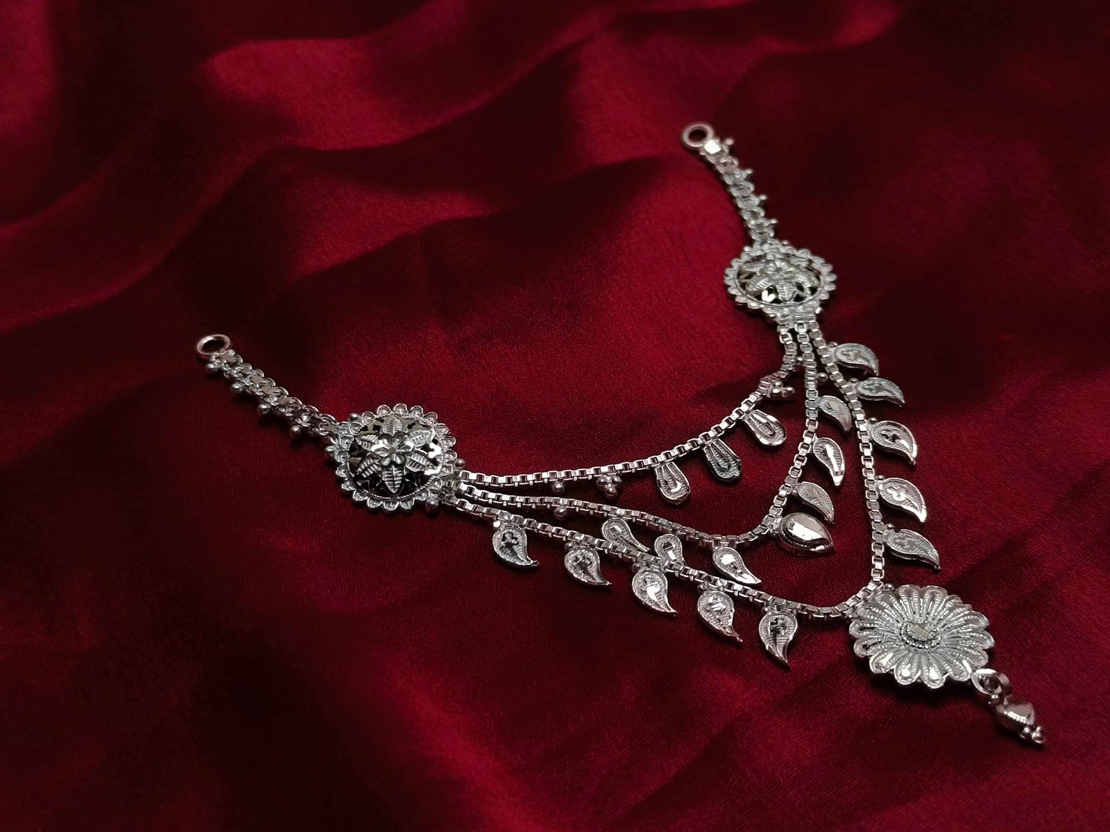 Amaravati 3Layer Necklace for Idol 8 to 10inch 4 Amaravati 3Layer Necklace for Idol 8 to 10inch - Image 2