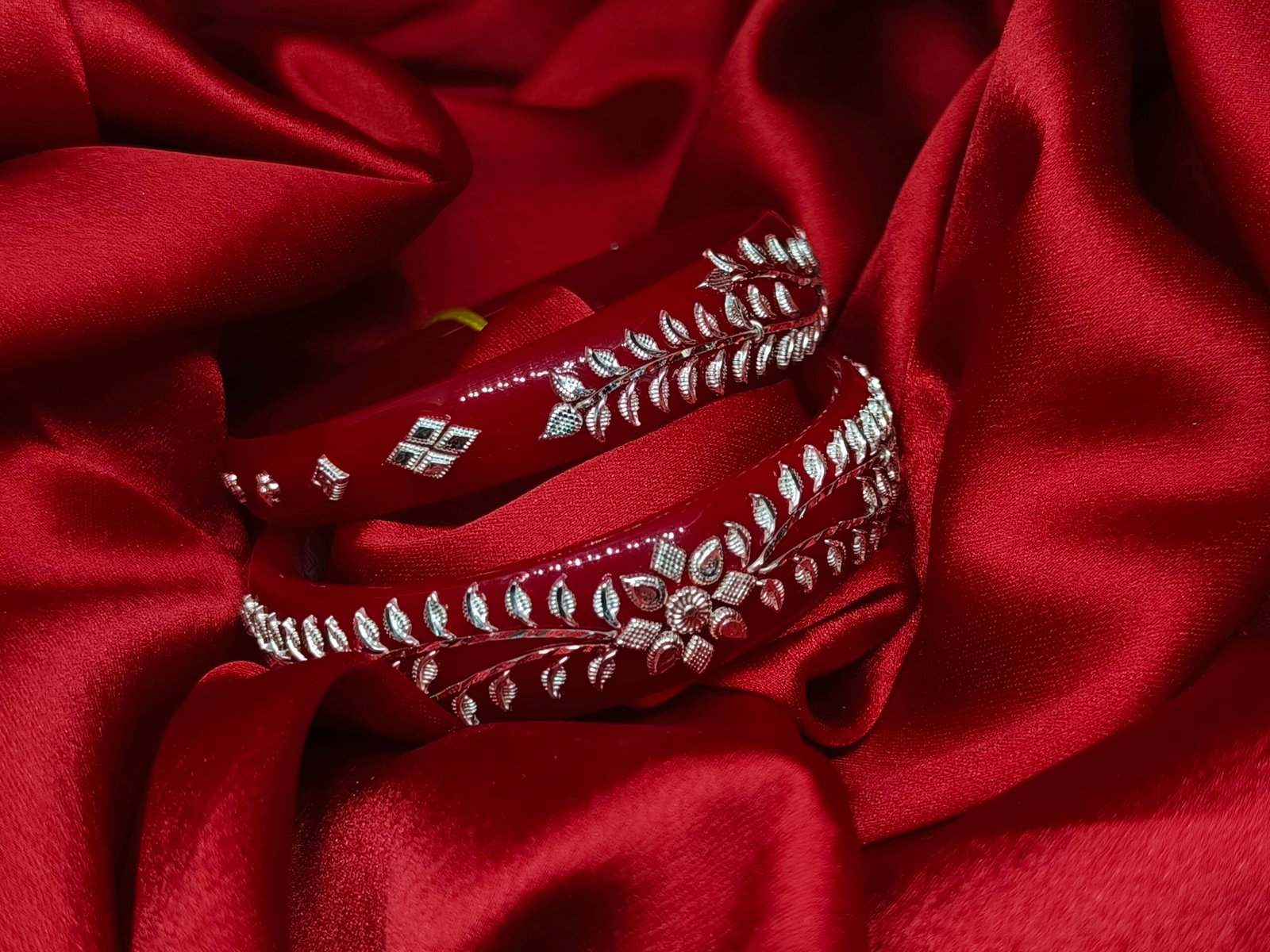 Gahenaz Silver Kanaklata Pola Bracelet 2.8 4 Gahenaz Silver Kanaklata Pola Bracelet 2.8 - Image 3